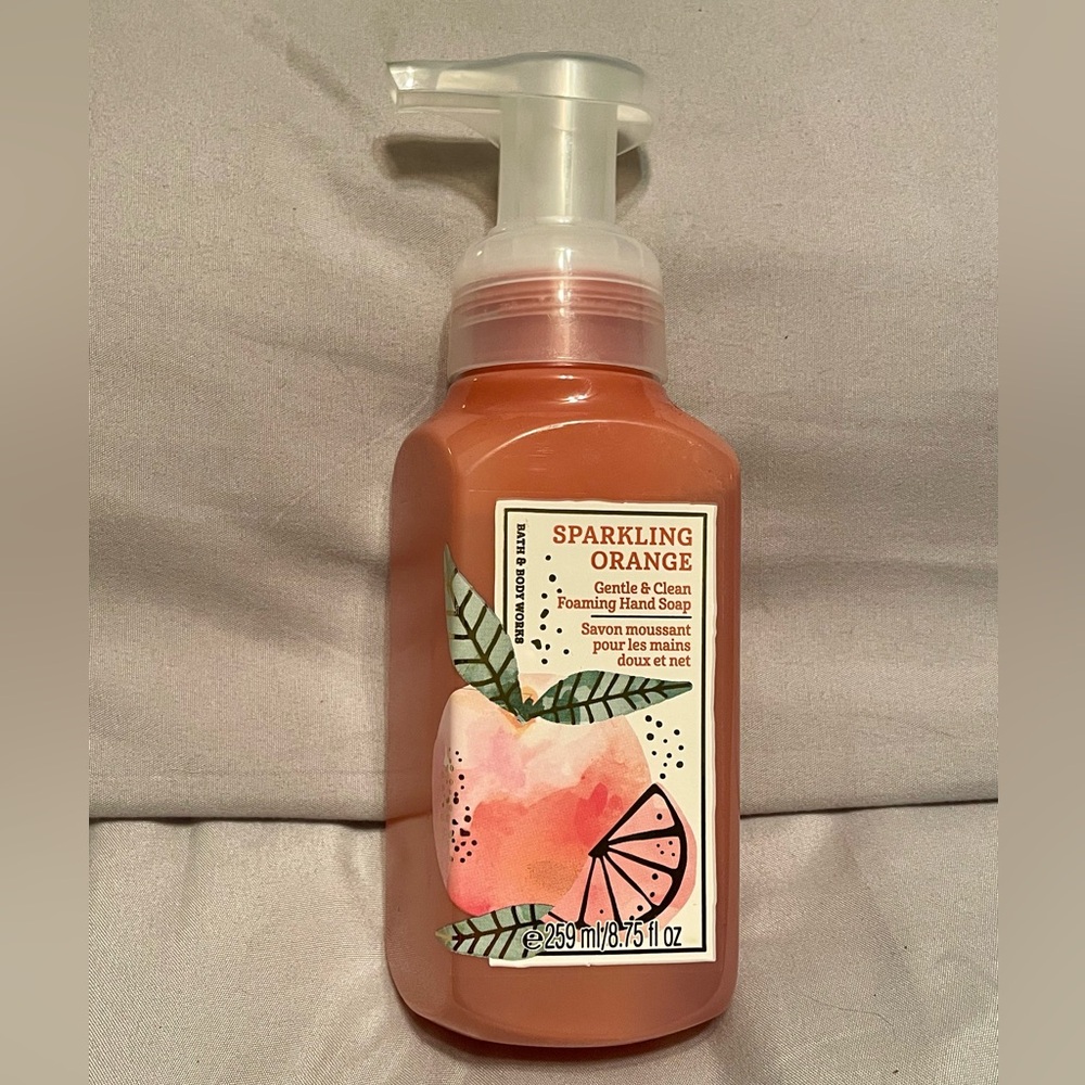 Bath & Body Works Sparkling Orange Foaming Hand Soap
